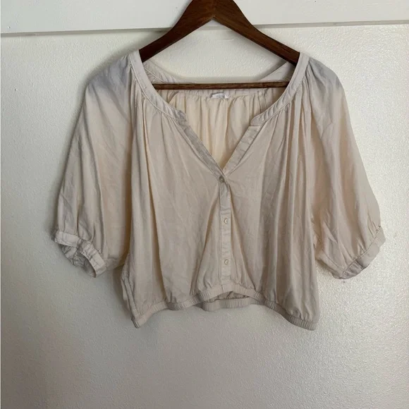 Aerie Women’s Button Front Cropped Top Beige Cream Puff Sleeve Size L - Picture 2 of 8